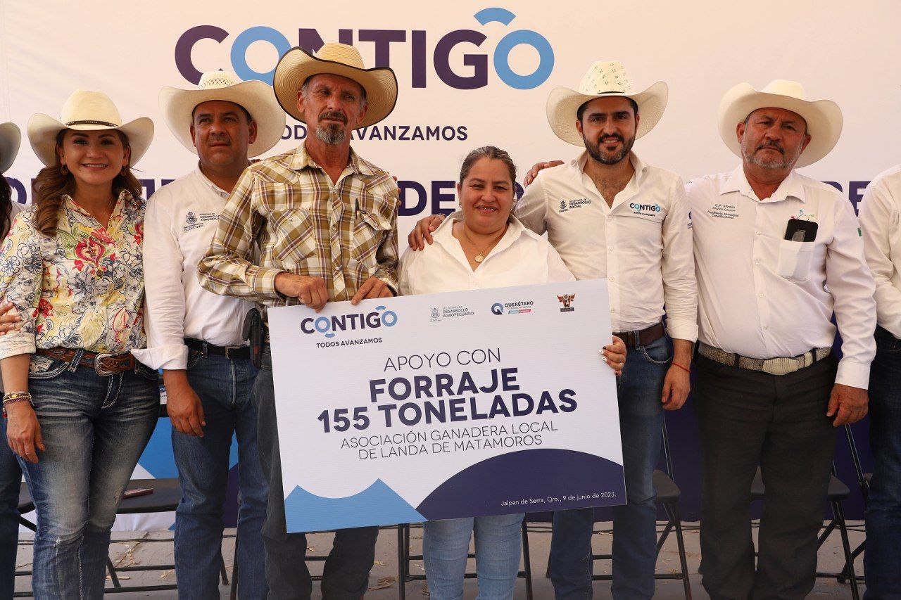 71 273 40937 1593258138 10 6 23 SEDESOQ ENTREGA FORRAJES JALPAN3
