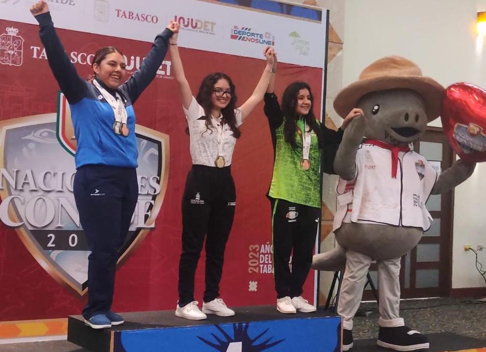71 273 41010 120479370 15 06 INDEREQ Ajedrecistas ganan ocho medallas 4