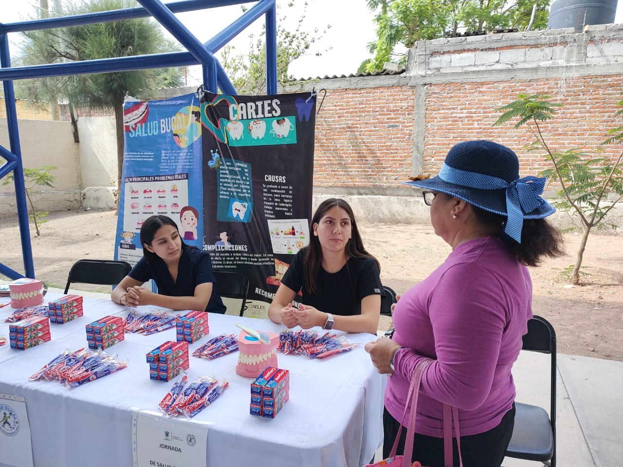 71 273 41308 1002990110 1 SESA 0707 FERIA SALUD