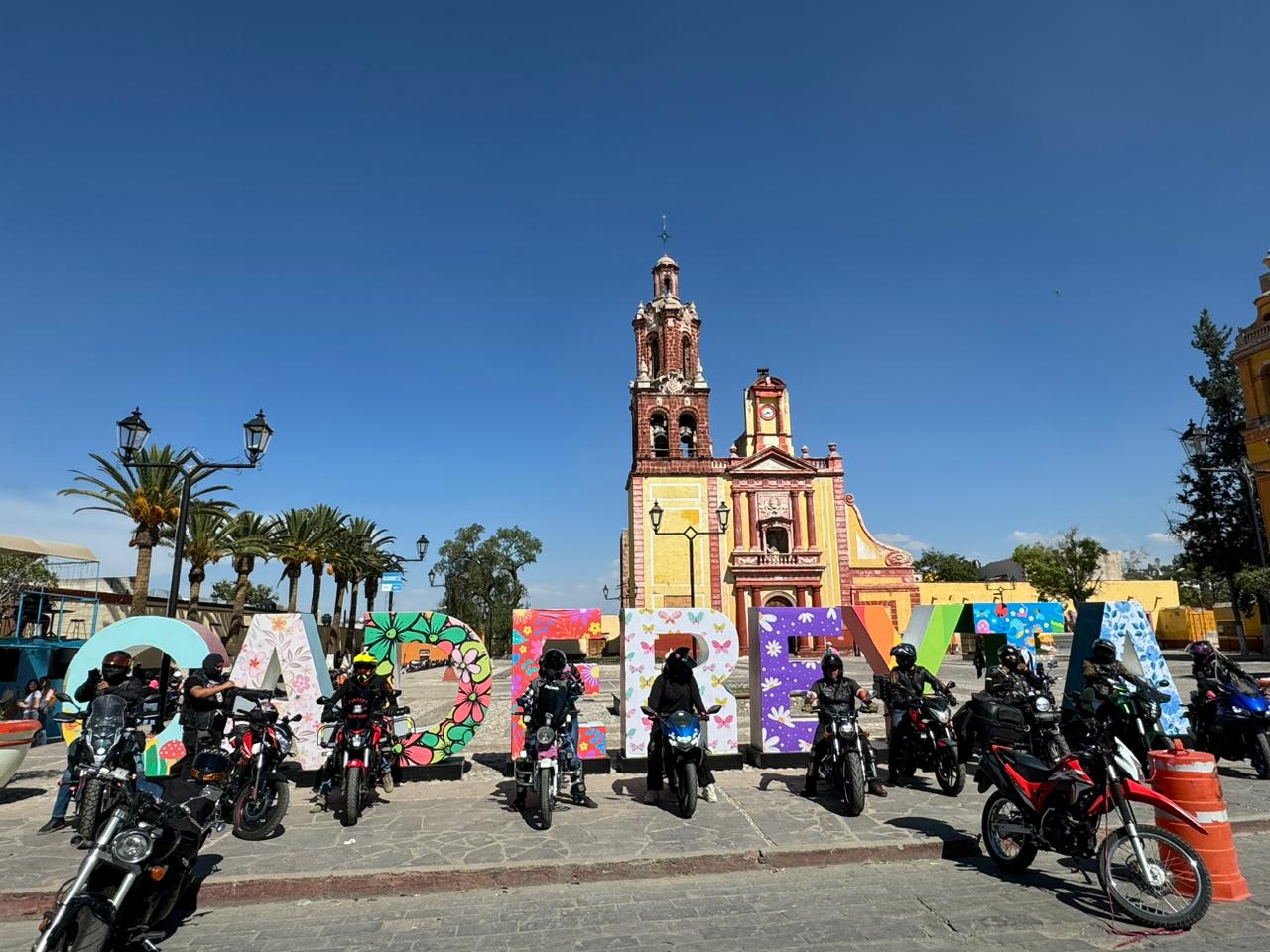 LLEGAN 2 MIL MOTOCICLISTAS A CADEREYTA PUEBLO MÁGICO