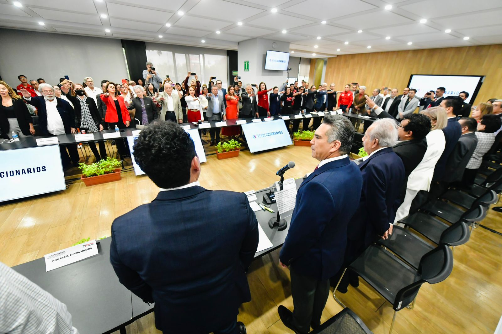 ABIGAIL ARREDONDO RINDE PROTESTA COMO VOCAL DE COMISIÓN NACIONAL DE FORTALECIMIENTO PARTIDARIO