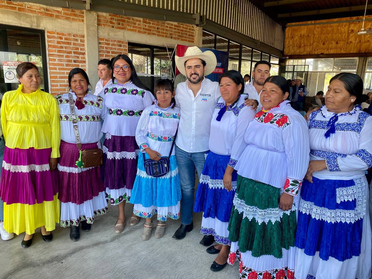 EN AMEALCO, AGUSTÍN DORANTES CONVOCA A NO PERMITIR QUE EL MIEDO ENTRE A QUERETARO