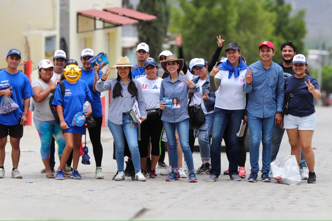 IMPULSARNOS A LA JUVENTUD: SELENE SALAZAR