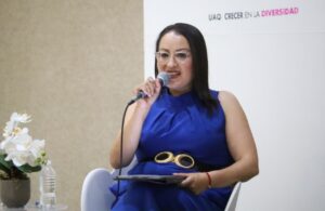 PARTICIPA BETTY MARMOLEJO EN DEBATE ORGANIZADO POR LA UAQ Y EL INE