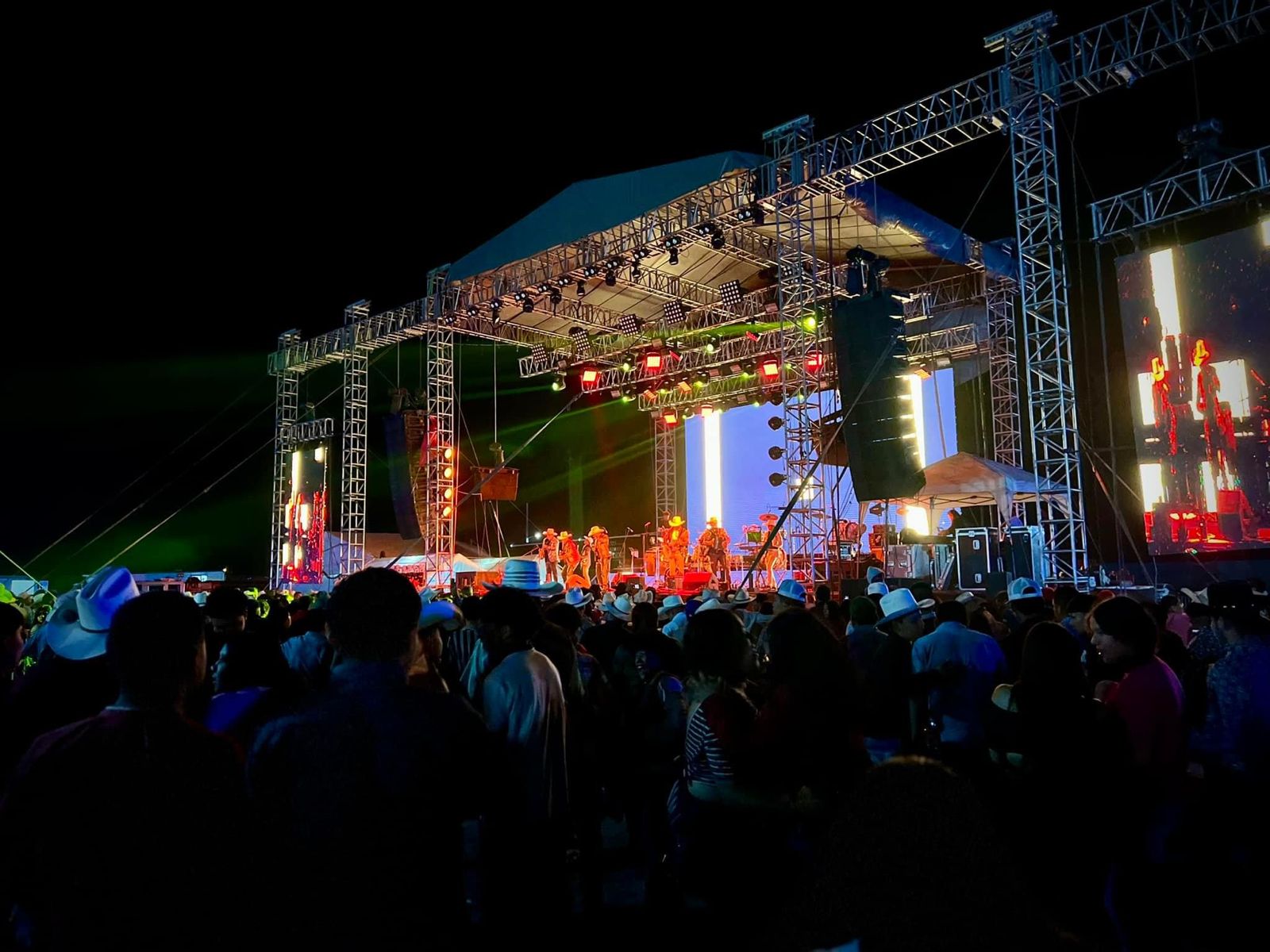 GRAN CIERRE DE LA FERIA DEL GRANO Y LA CANTERA PEDRO ESCOBEDO 2024