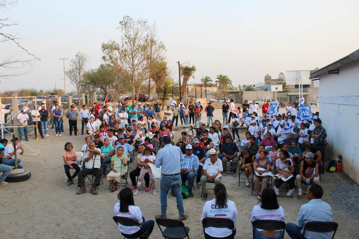 CÉSAR ALCÁNTARA DE SANTIAGO CANDIDATO A LA PRESIDENCIA DEL MUNICIPIO DE TOLIMÁN POR EL PAN