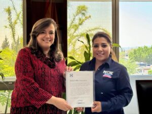 MECHE PONCE CANDIDATA A LA PRESIDENCIA DEL MUNICIPIO DE PEDRO ESCOBEDO ENTREGA SU DECLARACIÓN 5 DE 5