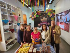 INICIA TOLIMÁN EXPOSICIÓN TURÍSTICA-ARTESANAL EN PUNTO MÉXICO