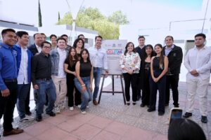 ENTREGA FELIFER MACÍAS SISTEMA MUNICIPAL DE BICICLETAS COMPARTIDAS UAQ, EN CAMPUS AEROPUERTO