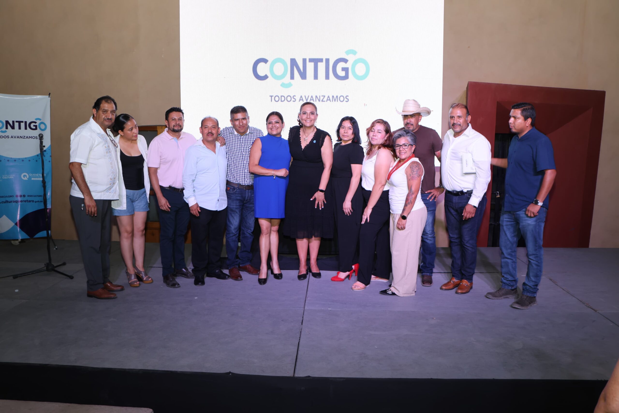 MARTHA ELENA SOTO ENCABEZA CELEBRACIÓN DEL DÍA DEL MAESTRO EN JALPAN