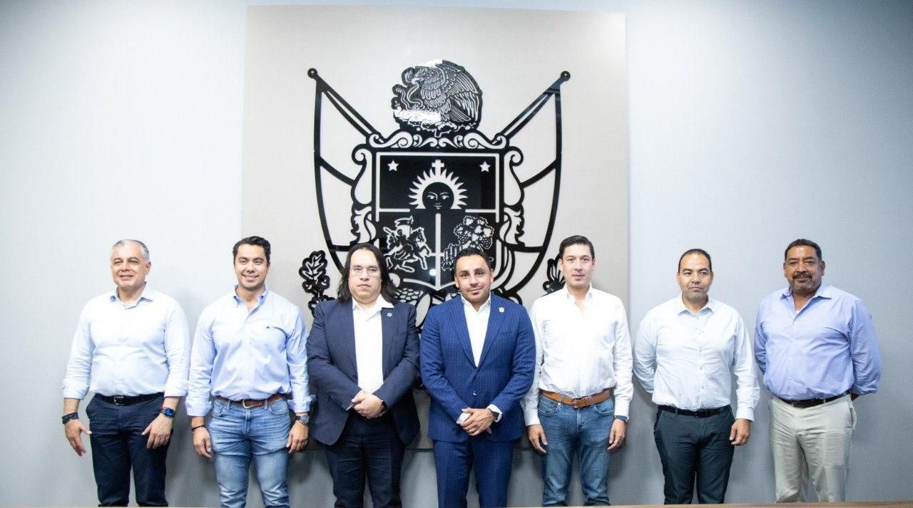 RODRIGO MONSALVO ACUDE A REUNIÓN PARA REFORZAR LA SEGURIDAD EN QUERÉTARO