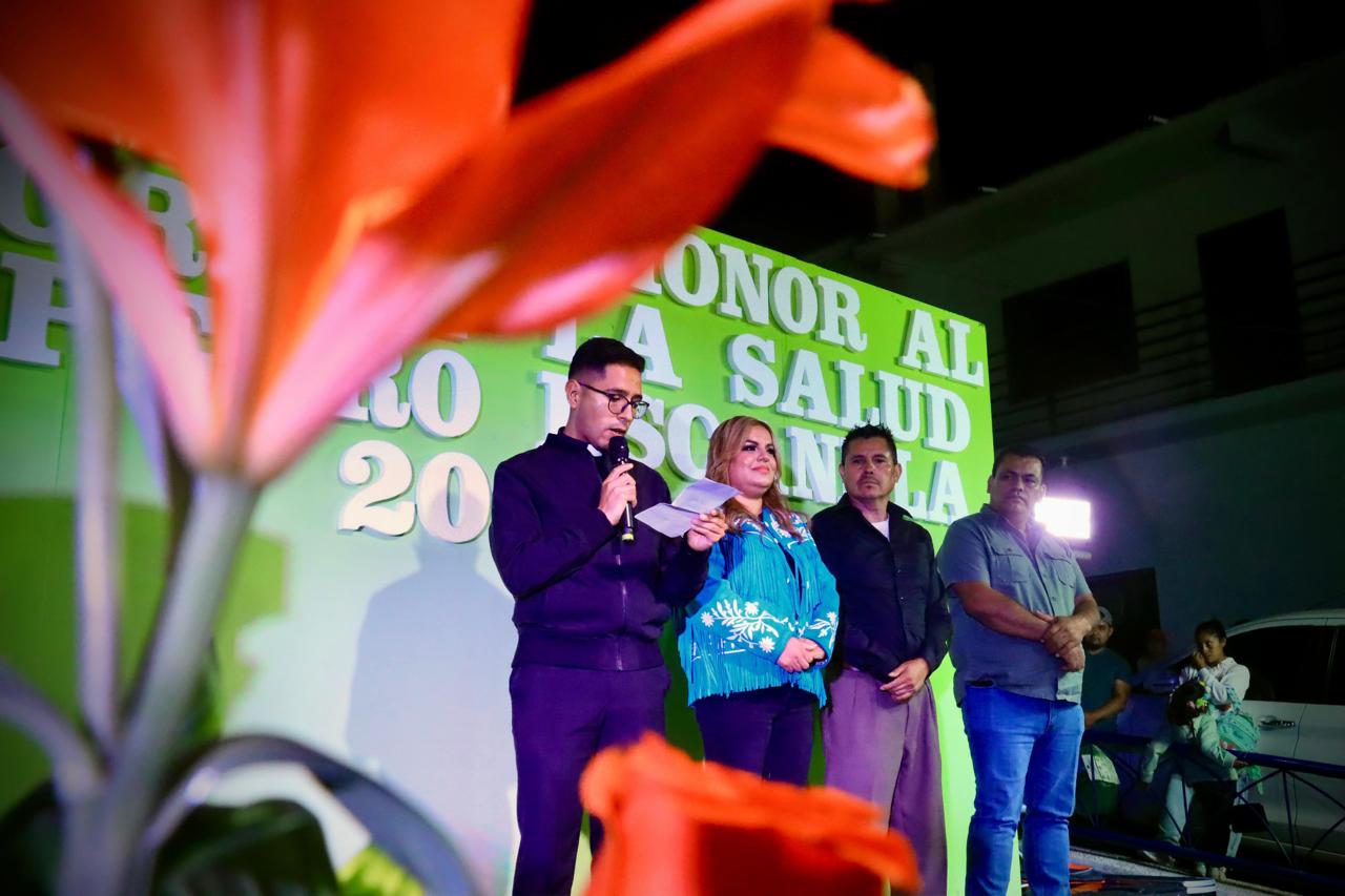 LUPITA RAMÍREZ PLAZA INAUGURA FIESTAS TRADICIONALES EN SAN PEDRO ESCANELA.