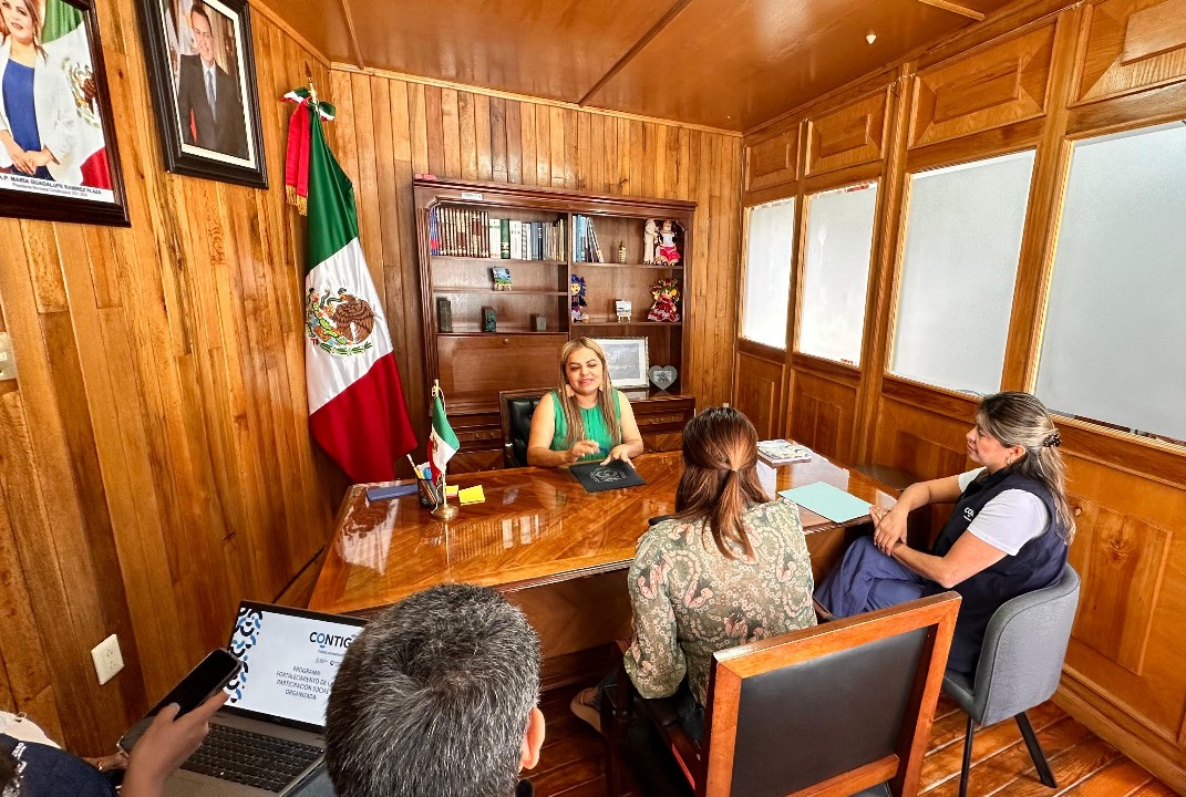 TRABAJO EN CONJUNTO PARA NUEVAS INICIATIVAS PARA LA POBLACIÓN PINALENSES.