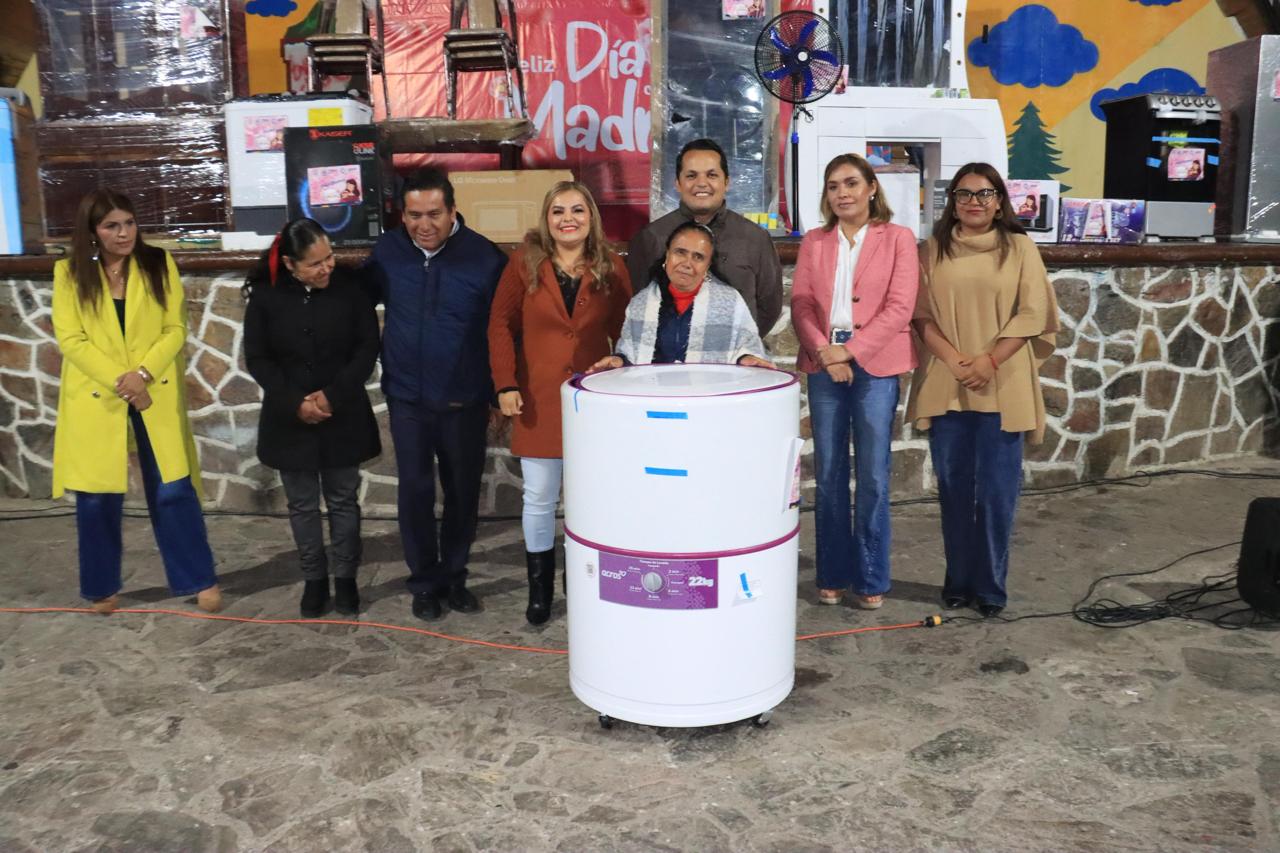 PINAL DE AMOLES CELEBRA EL DÍA DE LAS MADRES CON UN HOMENAJE LLENO DE GRATITUD Y AMOR.
