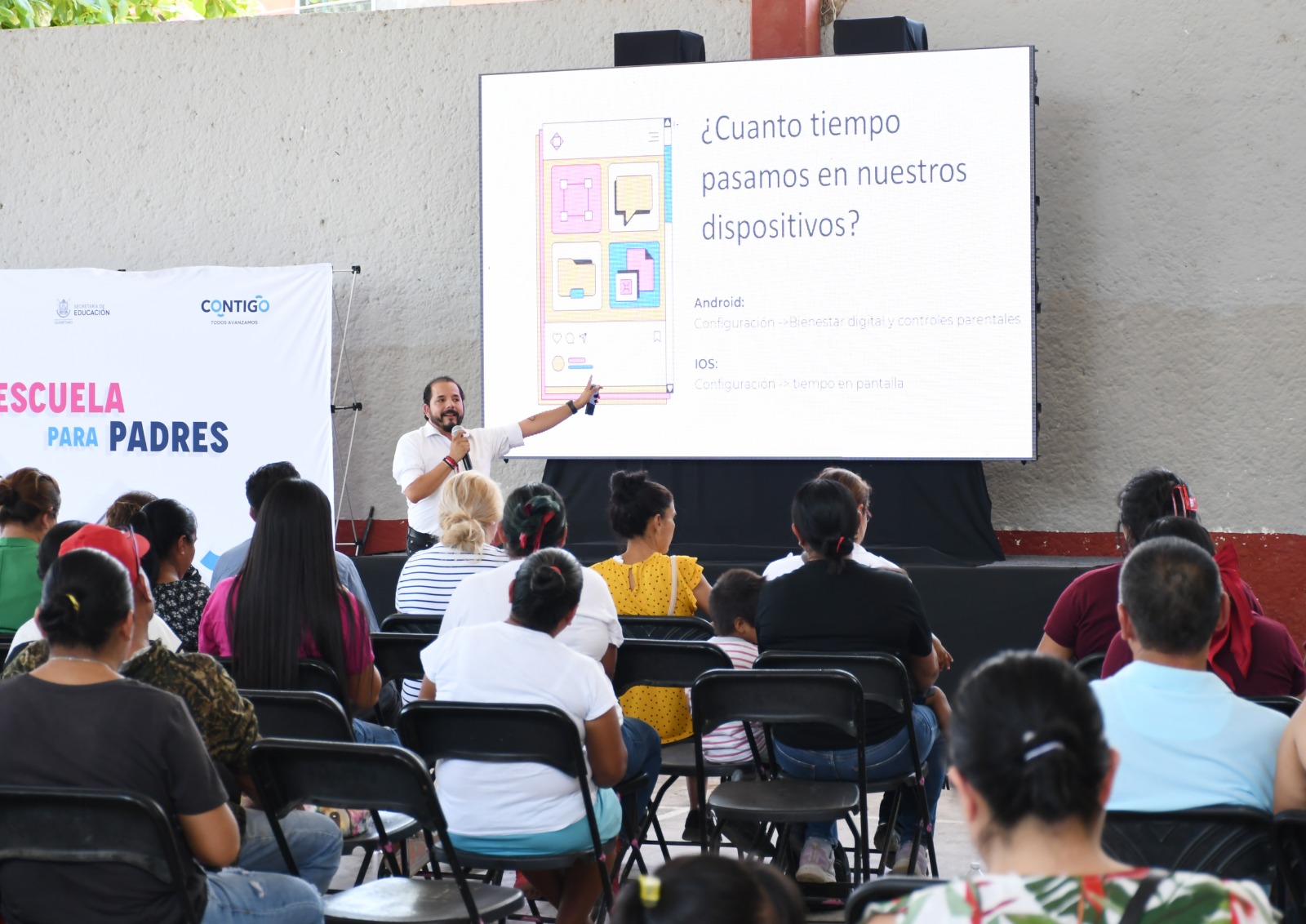 FORTALECIENDO A LAS FAMILIAS DESDE EL CORAZÓN: CONFERENCIA “DESCONECTARSE PARA CONECTARSE” EN LA ESCUELA PARA PADRES