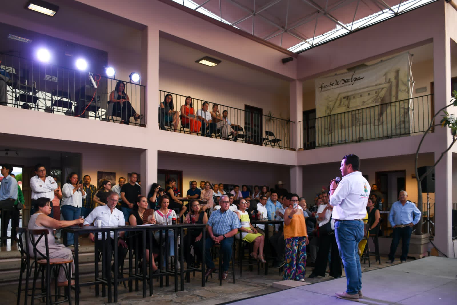 CELEBRAN EL DÍA DEL MAESTRO A LOS PROFESORES DE NIVEL MEDIO SUPERIOR Y SUPERIOR