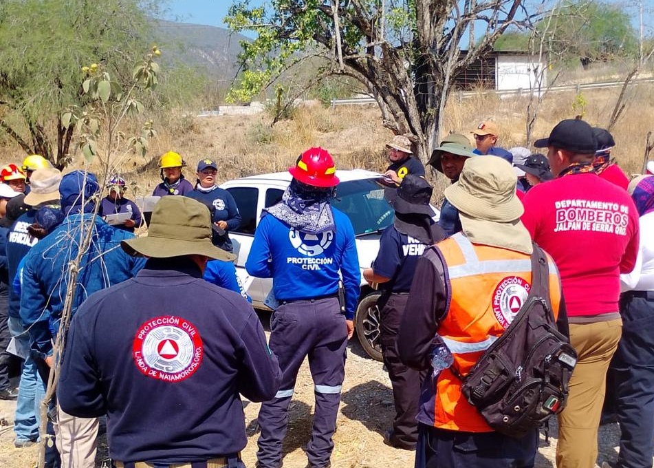 ELEMENTOS DE PROTECCIÓN CIVIL RECIBEN CURSO EN EXTRACCIÓN VEHICULAR CON HERRAMIENTA LIMITADA EN LANDA DE MATAMOROS