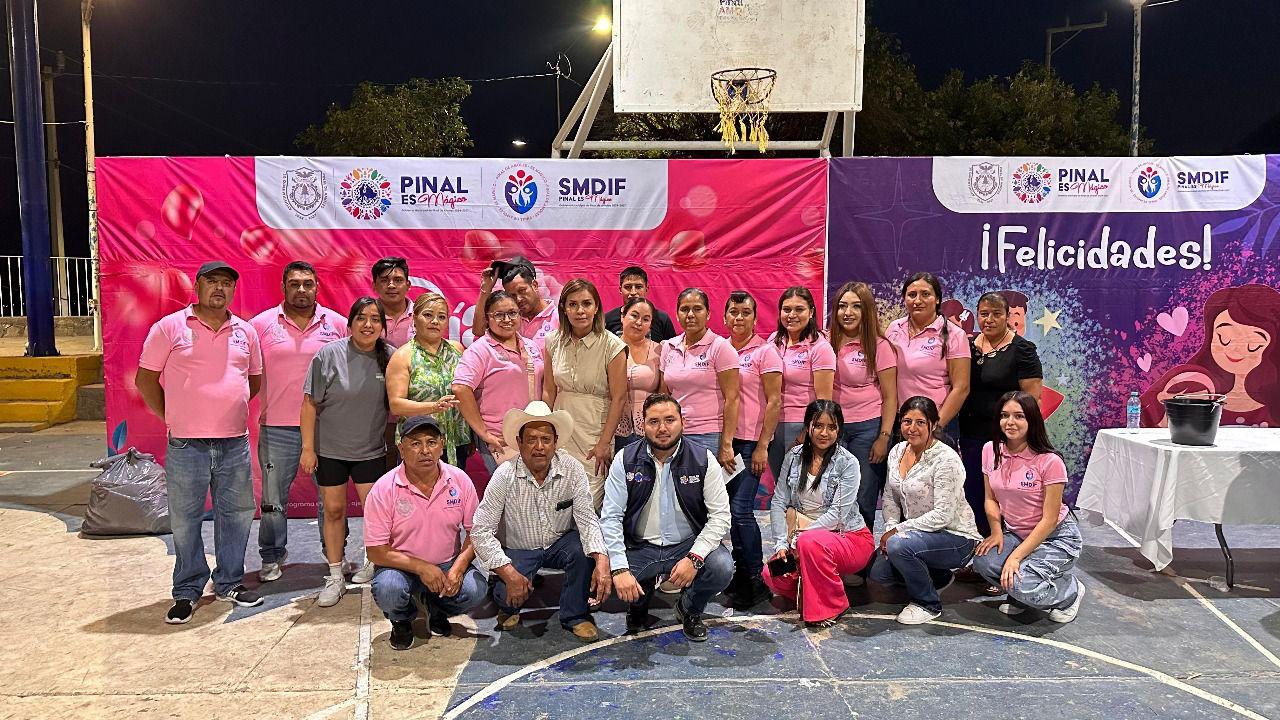 SANTA ÁGUEDA CELEBRA CON ALEGRÍA EL DÍA DEL NIÑO Y LA MAMÁ