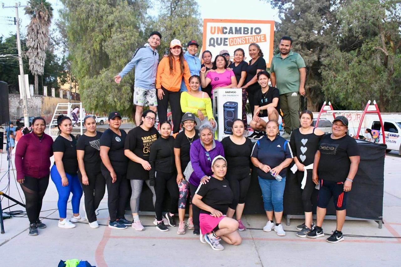DIF MUNICIPAL COLÓN REALIZA GRAN CLASE DE ZUMBA.