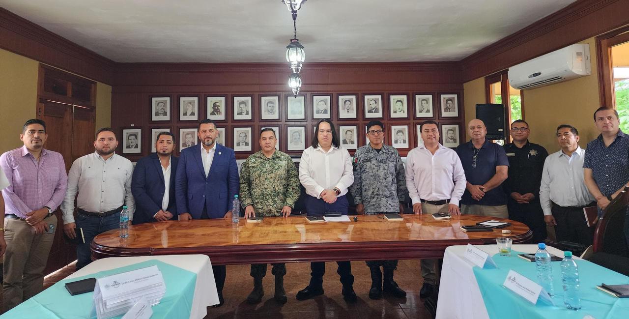 REUNIÓN OPERATIVA “SINERGIA” FORTALECE LA COORDINACIÓN INTERINSTITUCIONAL EN SEGURIDAD Y JUSTICIA EN JALPAN