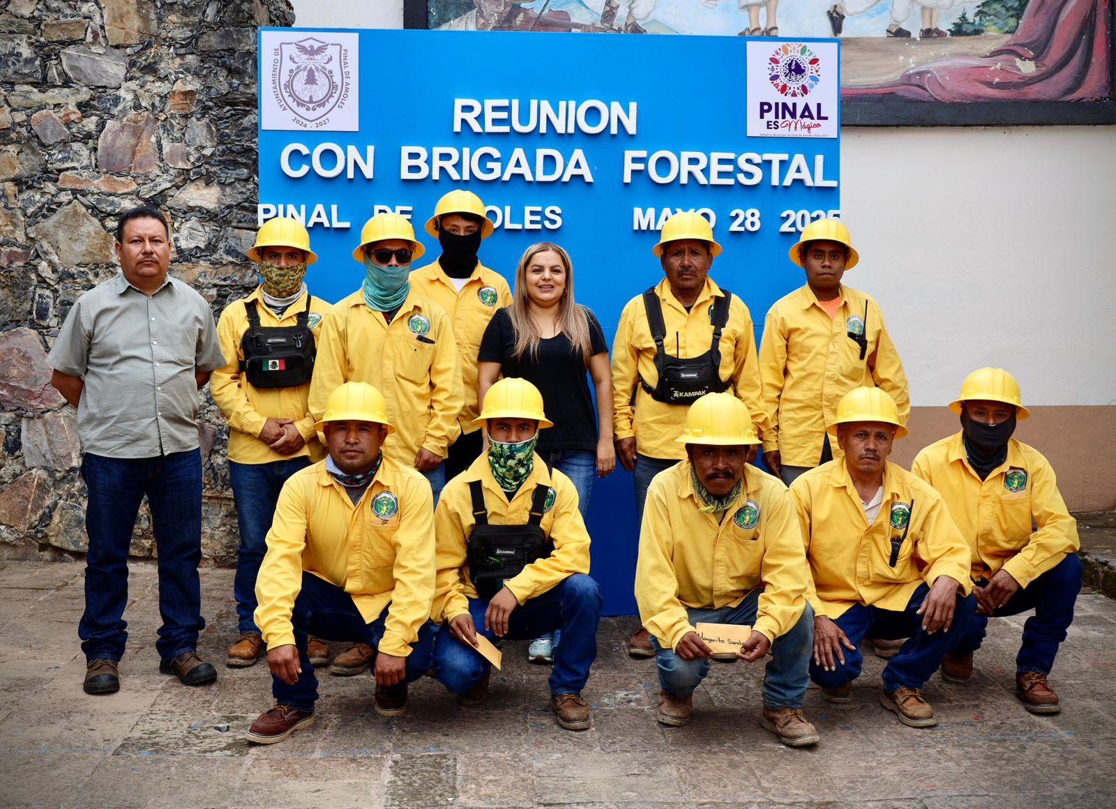 ENCABEZA LUPITA RAMÍREZ PLAZA, ENTREGA DE PAGO A BRIGADISTAS FORESTALES. “HÉROES SIN CAPA” QUE PROTEGEN LA SIERRA.