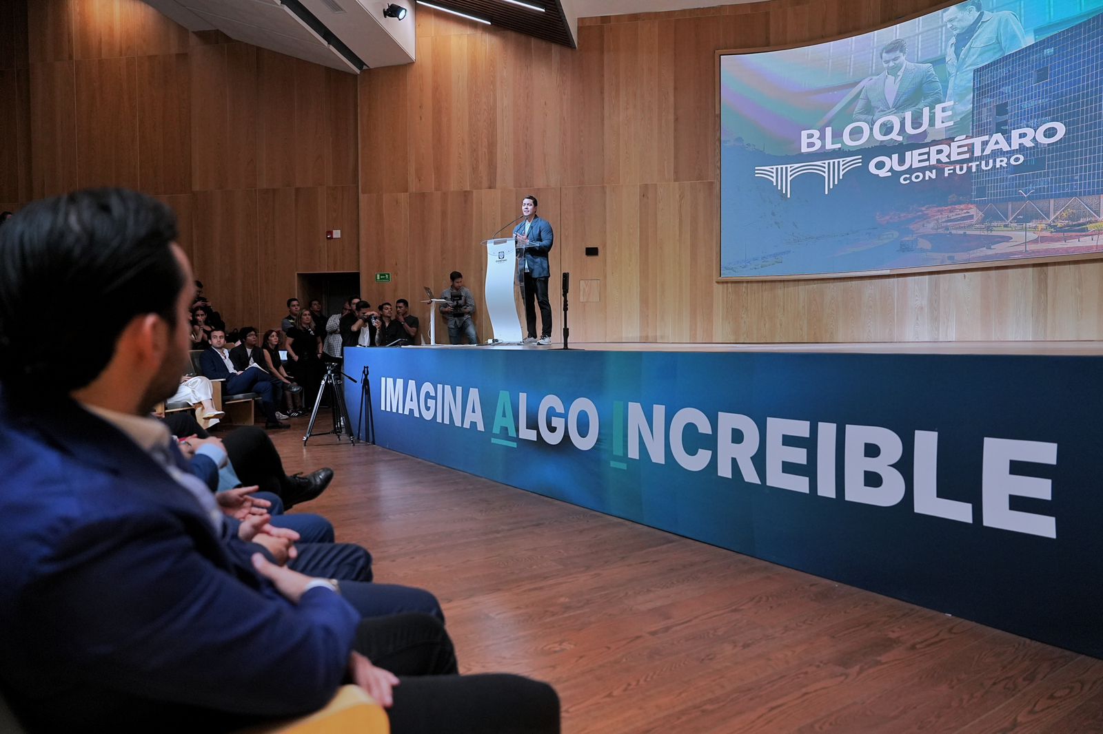 INAUGURA FELIFER MACÍAS LA PRIMERA EDICIÓN DE BLOQUE SUMMIT 2025, IMAGINA ALGO INCREÍBLE