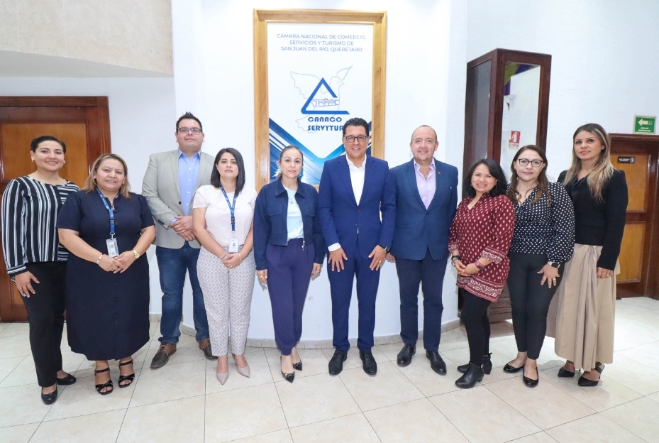 IMPULSAN UT SAN JUAN Y CANACO SJR AL COMERCIO LOCAL