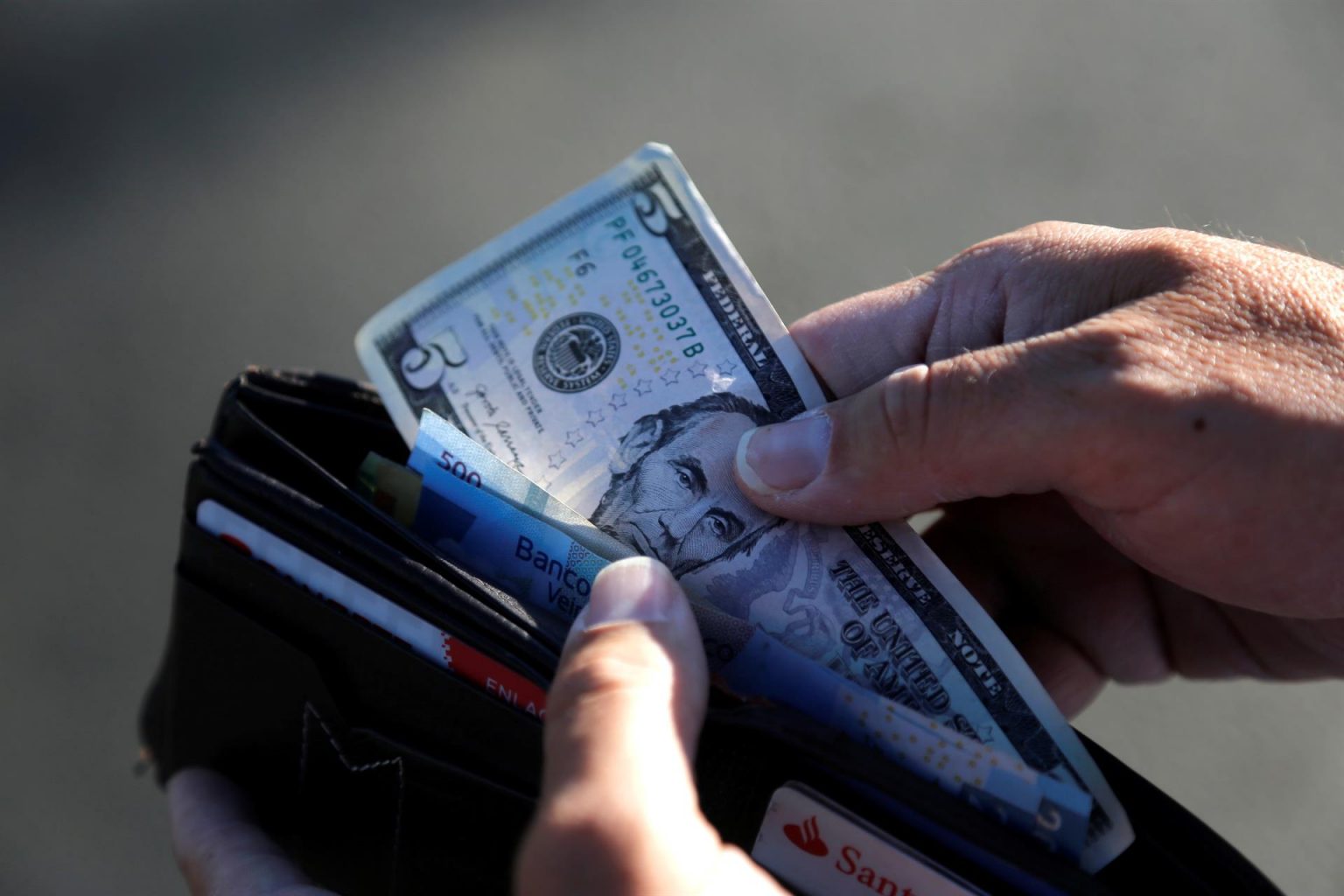 estados unidos dolar remesas 1536x1024 1