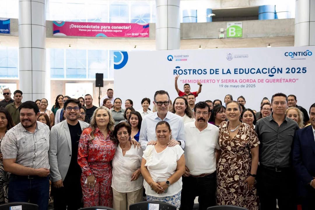 MUNICIPIO DE SAN JOAQUIN PRESENTE EN LA INAUGURACIÓN DE LA EXPOSICIÓN FOTOGRÁFICA «ROSTROS OCULTOS DE LA EDUCACIÓN 2025 SEMIDESIERTO Y SIERRA GORDA QUERETANA»