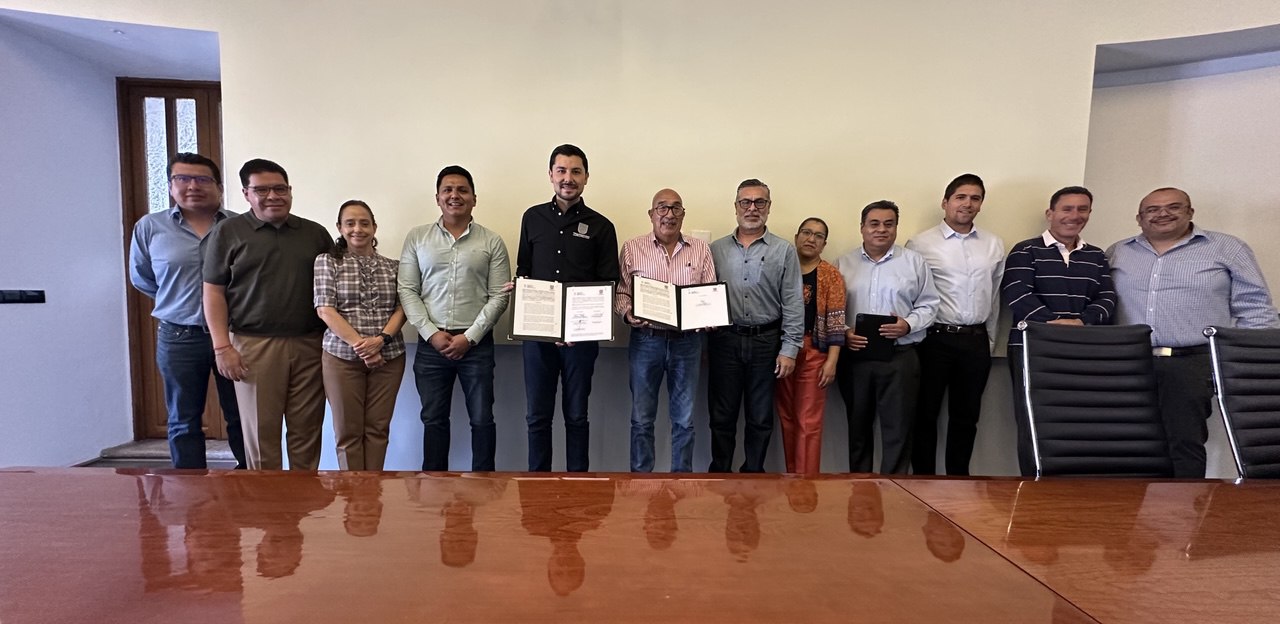 FIRMA SDUOP CONVENIO DE COLABORACIÓN CON MUNICIPIO DE TEQUISQUIAPAN