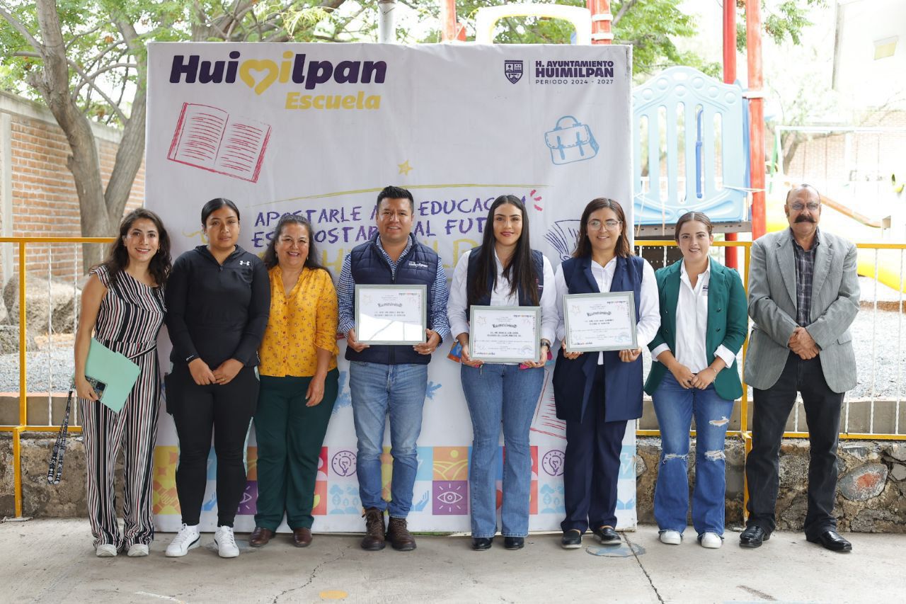 EL ALCALDE DE HUIMILPAN JAIRO MORALES VISITA EL PREESCOLAR “MARGARITA ROMERO MAVERS”