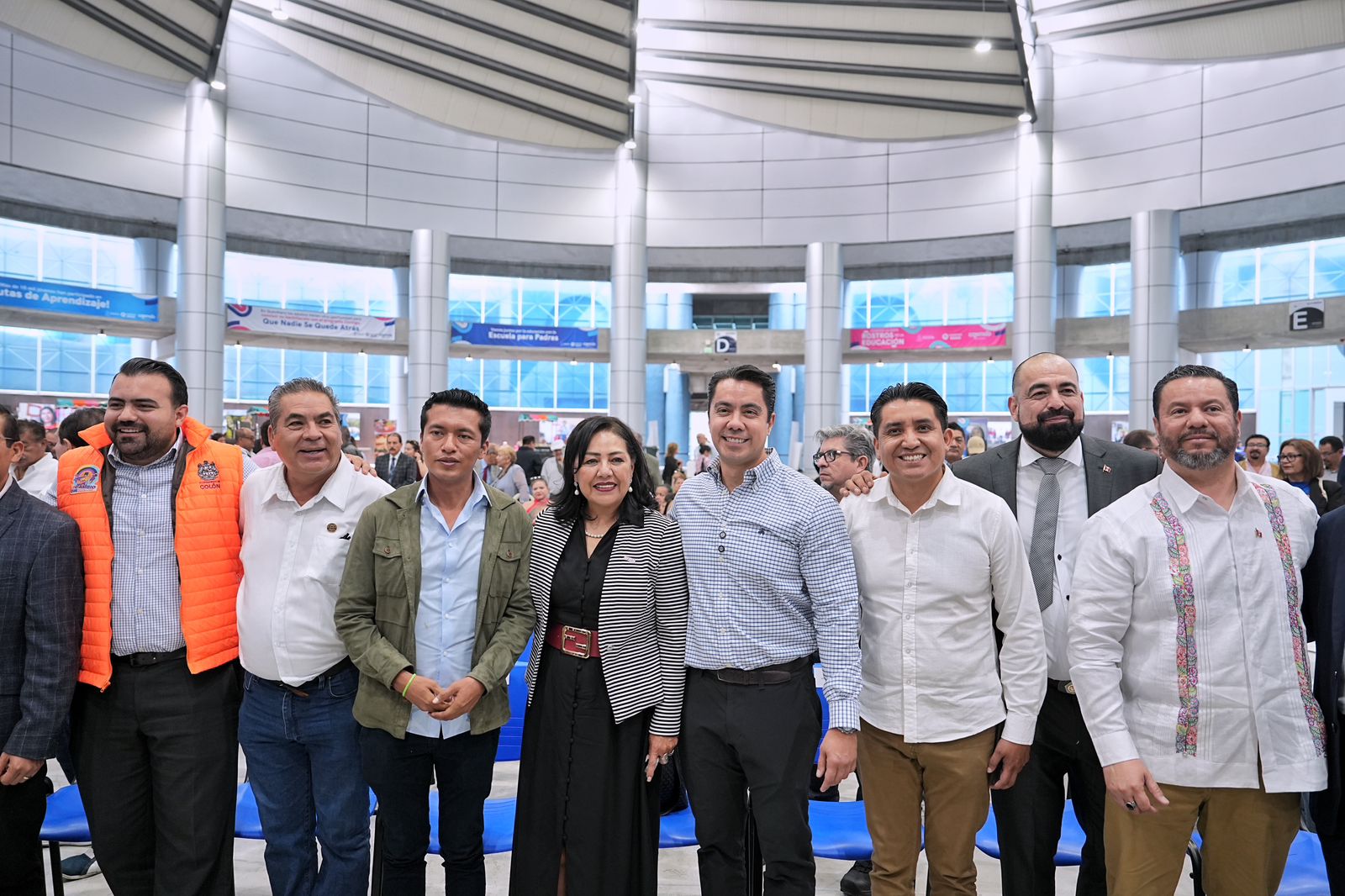 INAUGURA FELIFER MACÍAS LA VIII CUMBRE MUNDIAL DE PERIODISTAS