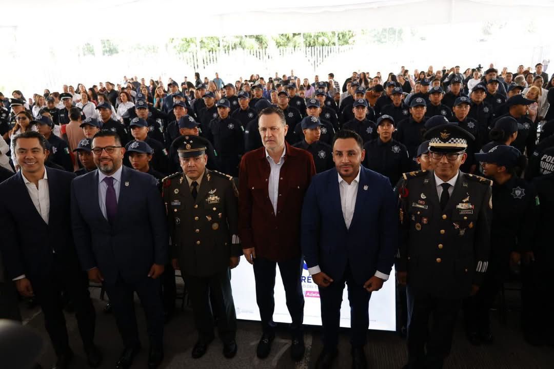HUIMILPAN PRESENTE EN LA CEREMONIA DE GRADUACIÓN DE LOS CADETES DE POLICÍA DE QUERÉTARO