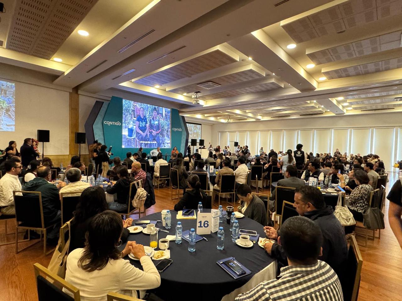 SE LLEVA A CABO EL SEMINARIO “LA EDUCACIÓN, MECANISMO PARA ALCANZAR LA JUSTICIA SOCIAL CONTIGO”.