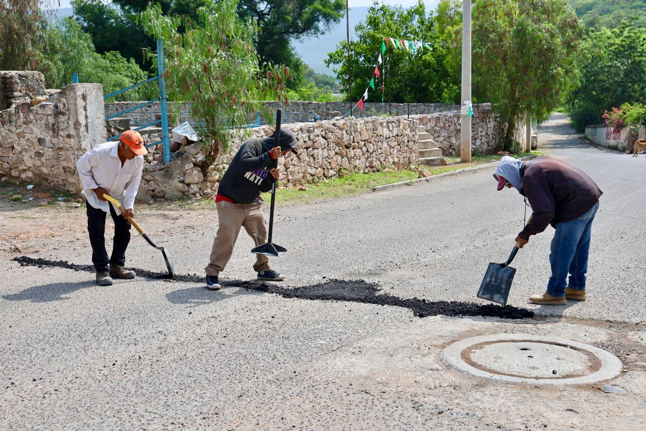 REALIZA COLÓN ACCIONES PREVENTIVAS EN VIALIDADES DAÑADAS POR LLUVIAS