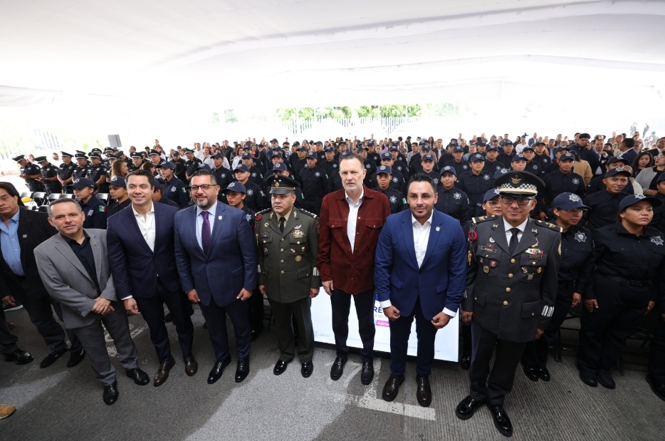 ENCABEZA GOBERNADOR CEREMONIA DE GRADUACIÓN DE LA PRIMERA GENERACIÓN DE POLICÍA ESTATAL Y POLICÍAS MUNICIPALES 2025