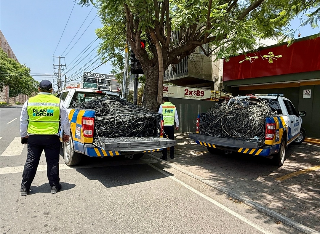 SUMAN 3.8 TONELADAS DE CABLES EN DESUSO RETIRADOS DE LA VÍA PÚBLICA EN QUERÉTARO