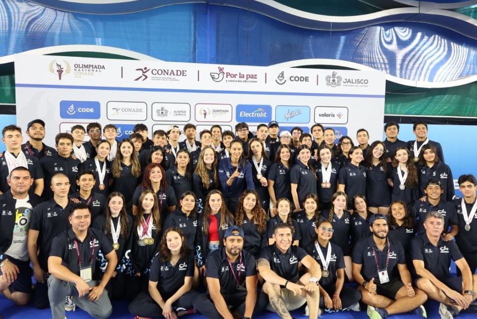 HISTÓRICA PARTICIPACIÓN DEL EQUIPO DE NATACIÓN DE QUERÉTARO EN OLIMPIADAS NACIONALES