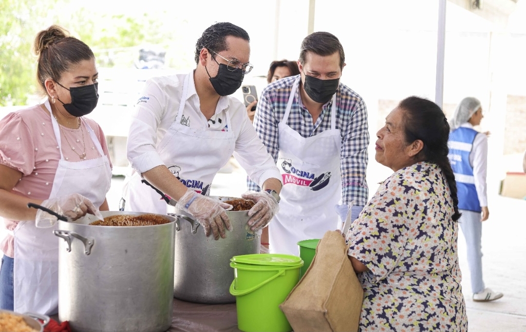 CHEPE GUERRERO LLEVA LA COCINA MÓVIL A LA COMUNIDAD EL PROGRESO