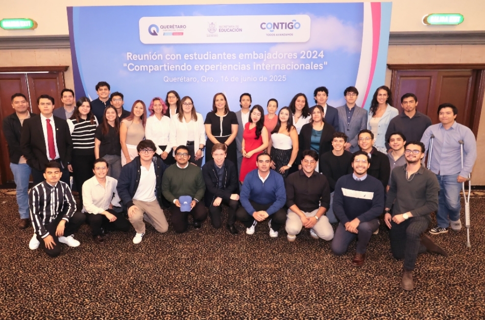 ESTUDIANTES COMPARTEN EXPERIENCIAS INTERNACIONALES SOBRE EL PROGRAMA BECA EMBAJADORES 2024