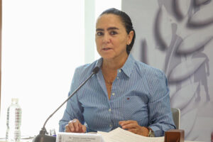PRESENTA DIPUTADA TERE CALZADA RECOMENDACIONES RESPECTO A CASOS DE DENGUE EN LA ENTIDAD