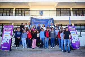 HUIMILPAN IMPULSA EL APRENDIZAJE DE INGLÉS EN JÓVENES HUIMILPENSES