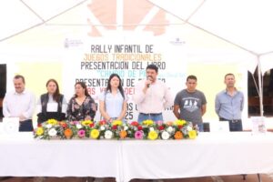 ENTREGA DE BECAS UNIVERSITARIAS Y PRESENTACION DE LIBROS REVISTAS EN EL MARCO CULTURAL DE LAS TRADICIONALES FIESTAS DE AGOSTO SAN JOAQUIN 2025