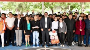 LLEVA GASPAR TRUEBA EL LUNES CÍVICO A LA UAQ COLÓN