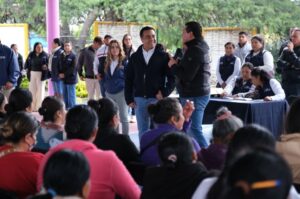 ENTREGA SEDESOQ TARJETAS CONTIGO EN PEDRO ESCOBEDO