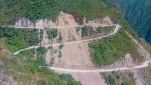 CONCLUYE REMOCIÓN DE DERRUMBE EN MUNICIPIO DE SAN JOAQUÍN