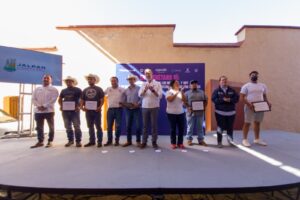 IMPULSAN EL DESARROLLO ECONÓMICO DE JALPAN CON APOYOS A EMPRENDEDORES