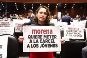 PROHIBICIÓN TOTAL DE VAPEADORES CRIMINALIZA A CONSUMIDORES Y DESATARÁ MERCADO NEGRO: ABIGAIL ARREDONDO RAMOS