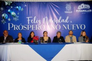 CENA NAVIDEÑA CON LAS Y LOS TRABAJADORES DE LA ADMINISTRACIÓN MUNICIPAL DE PEÑAMILLER