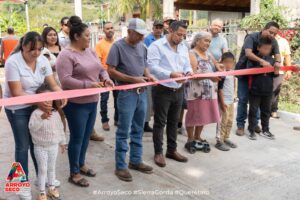 PRESIDENTE FERNANDO SÁNCHEZ GIL ENTREGA OBRA DE PAVIMENTACIÓN EN LA LOCALIDAD DE EL RÍO DEL CARRIZAL